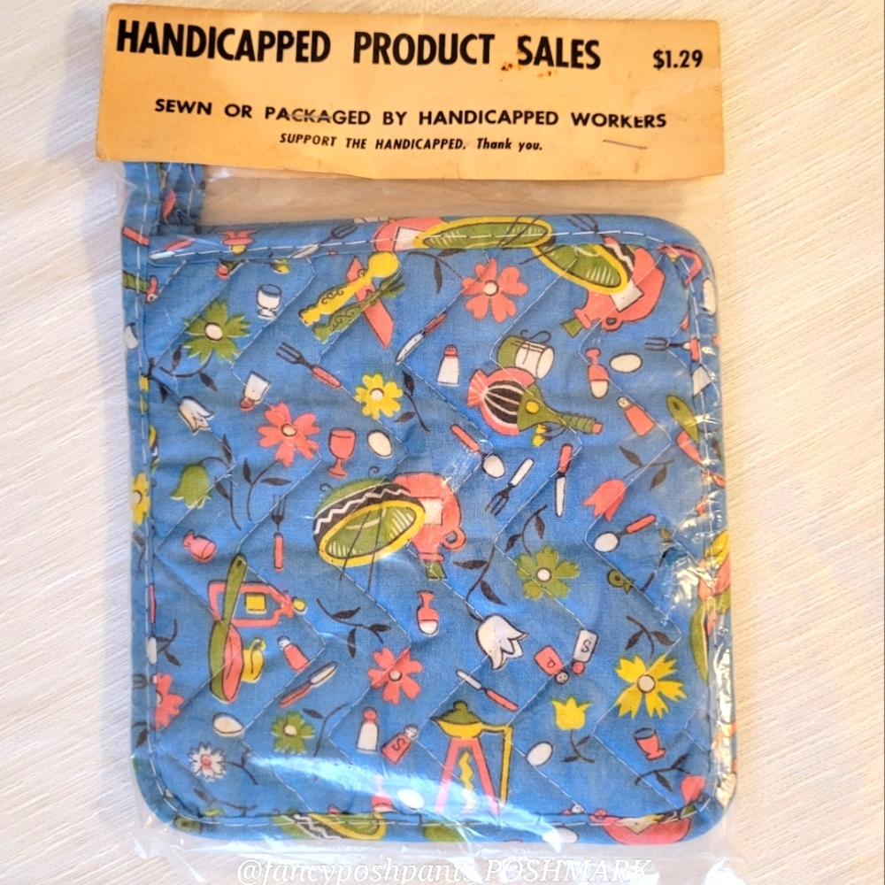 NWT VINTAGE pot holder hot pot pair set unopened "handicapped product sales"